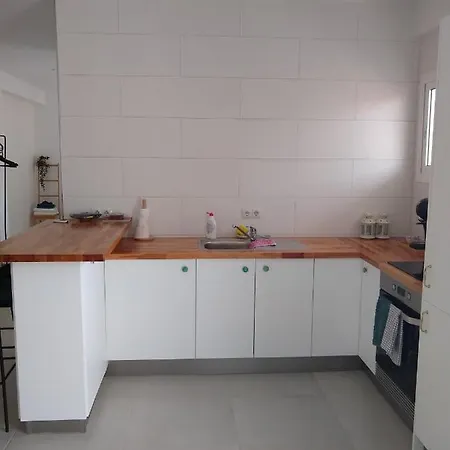 Maestro Concepcion Guidet Apartman